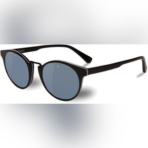 Vuarnet sunglasses CABLE CAR 1625 Black / Flag / Blue Polar